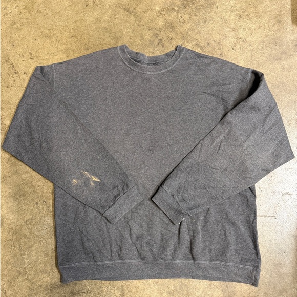 Hanes Other - Hanes Men's Gray Crewneck Sweater